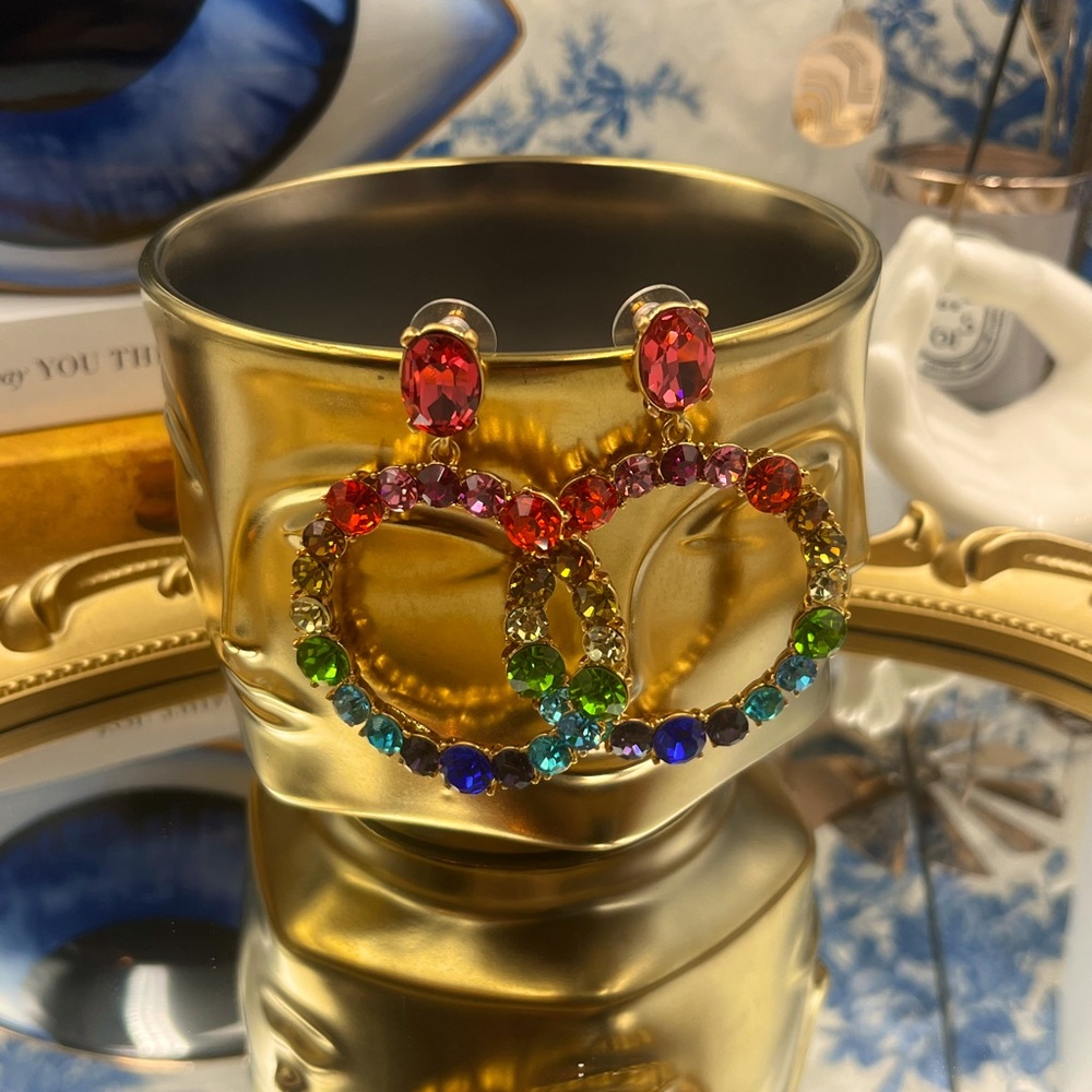 🆕 OSCAR DE LA RENTA 🧿 Crystal Hoop Earrings - Rainbow